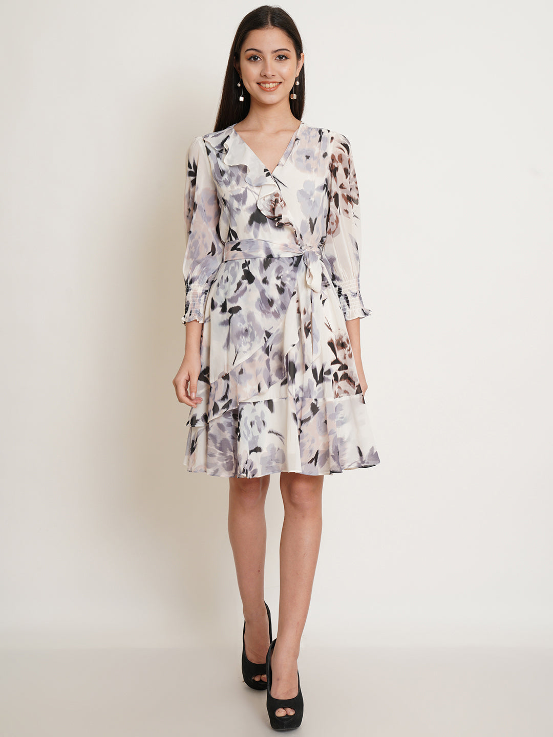 9 Impression Women Cream & Black Dress