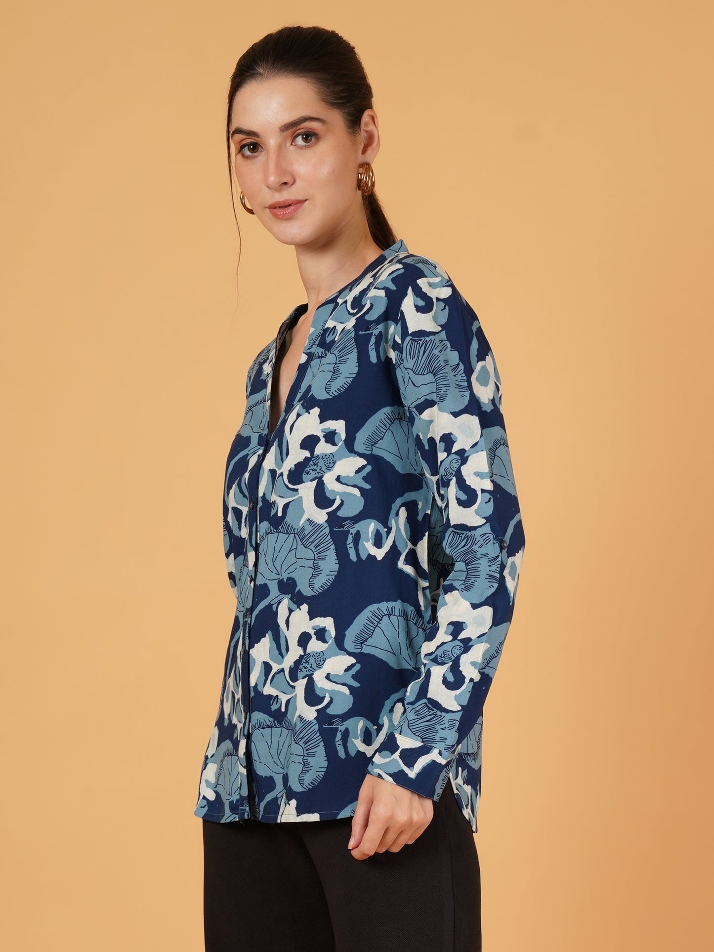 Women Blue Floral Print Roll-Up Sleeves Oversized Shirt Style Top