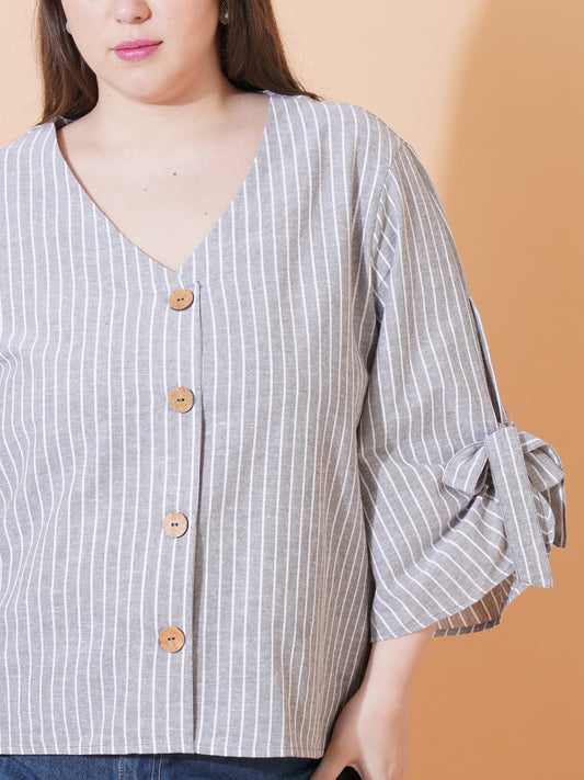 Women Stripes Plus Size Top - Close View
