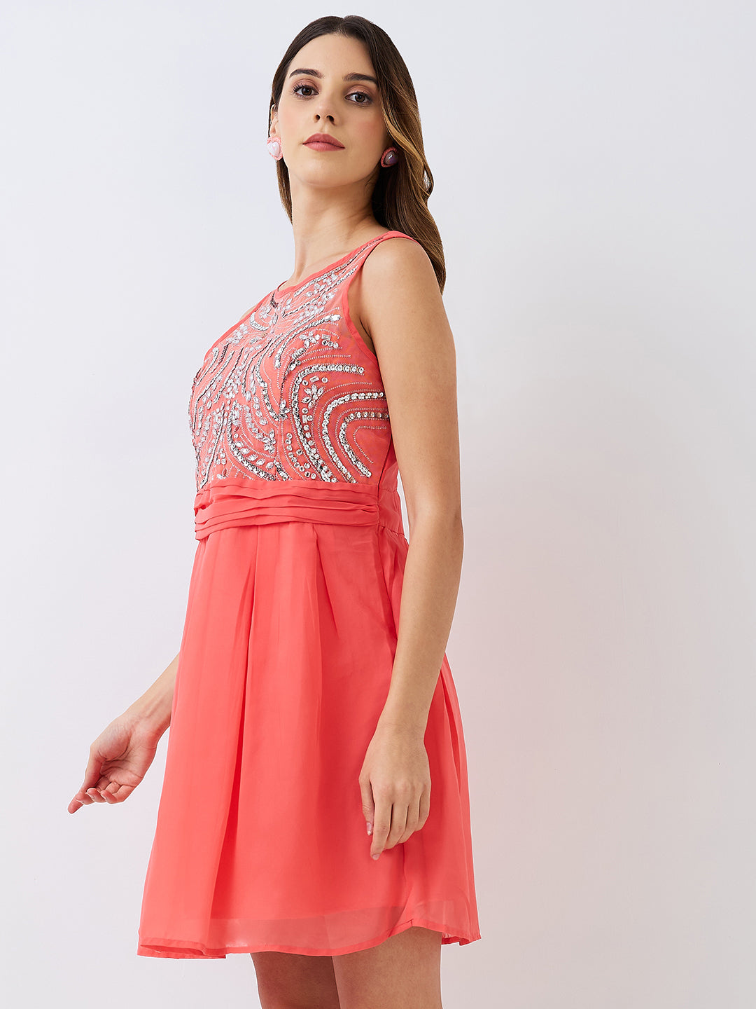 9 Impression Woman Red Dress  Valantine day - Side View