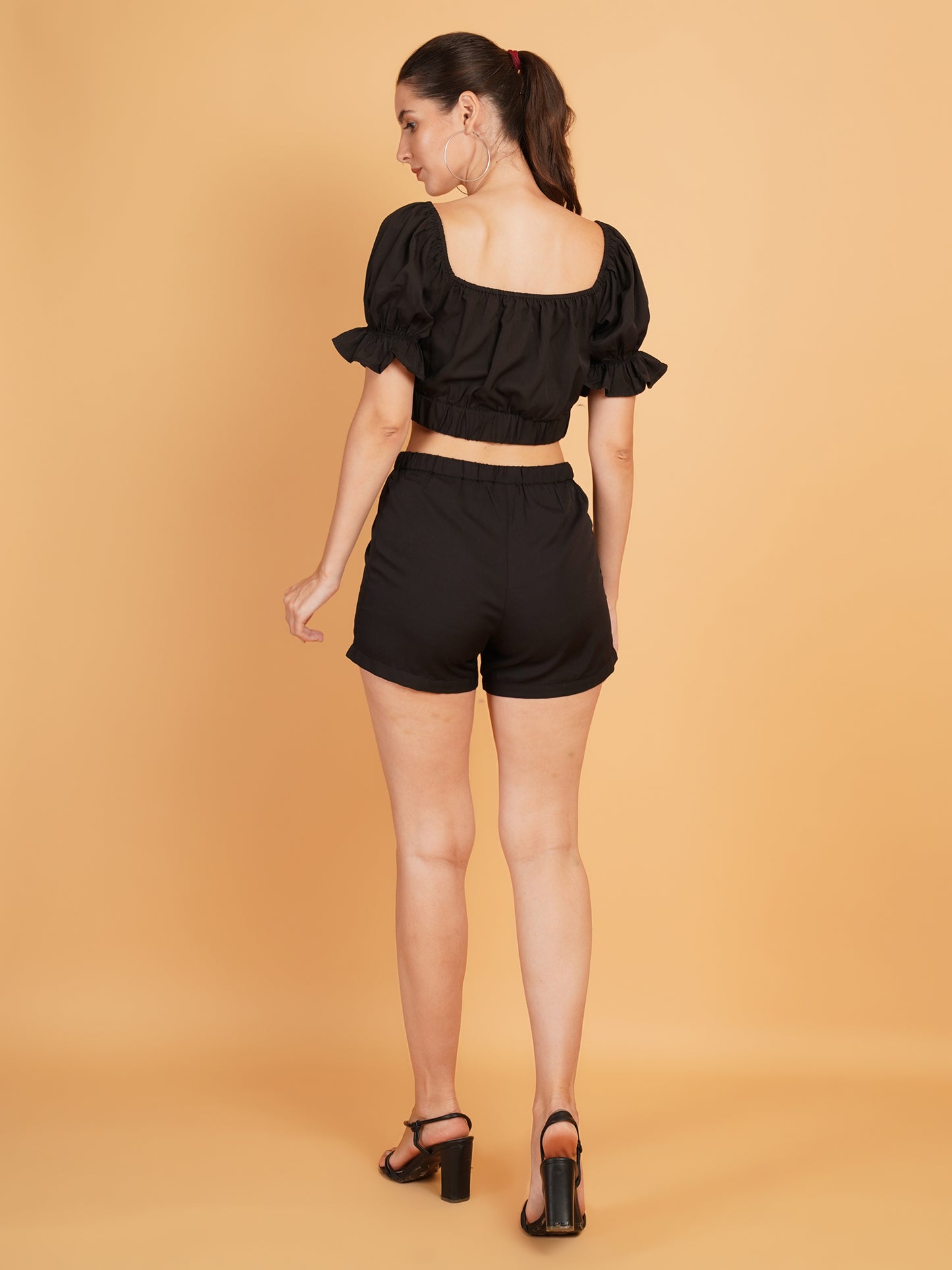 Women Black Solid Puff Sleeves Co-Ords