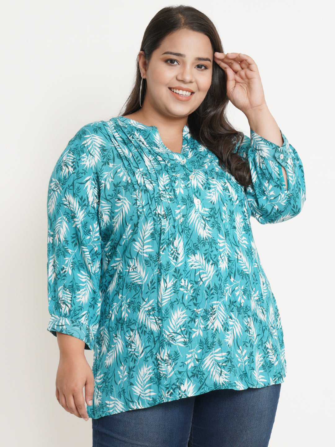 Women Green & White Leaf Print Mandarin Collar Plus Size Top