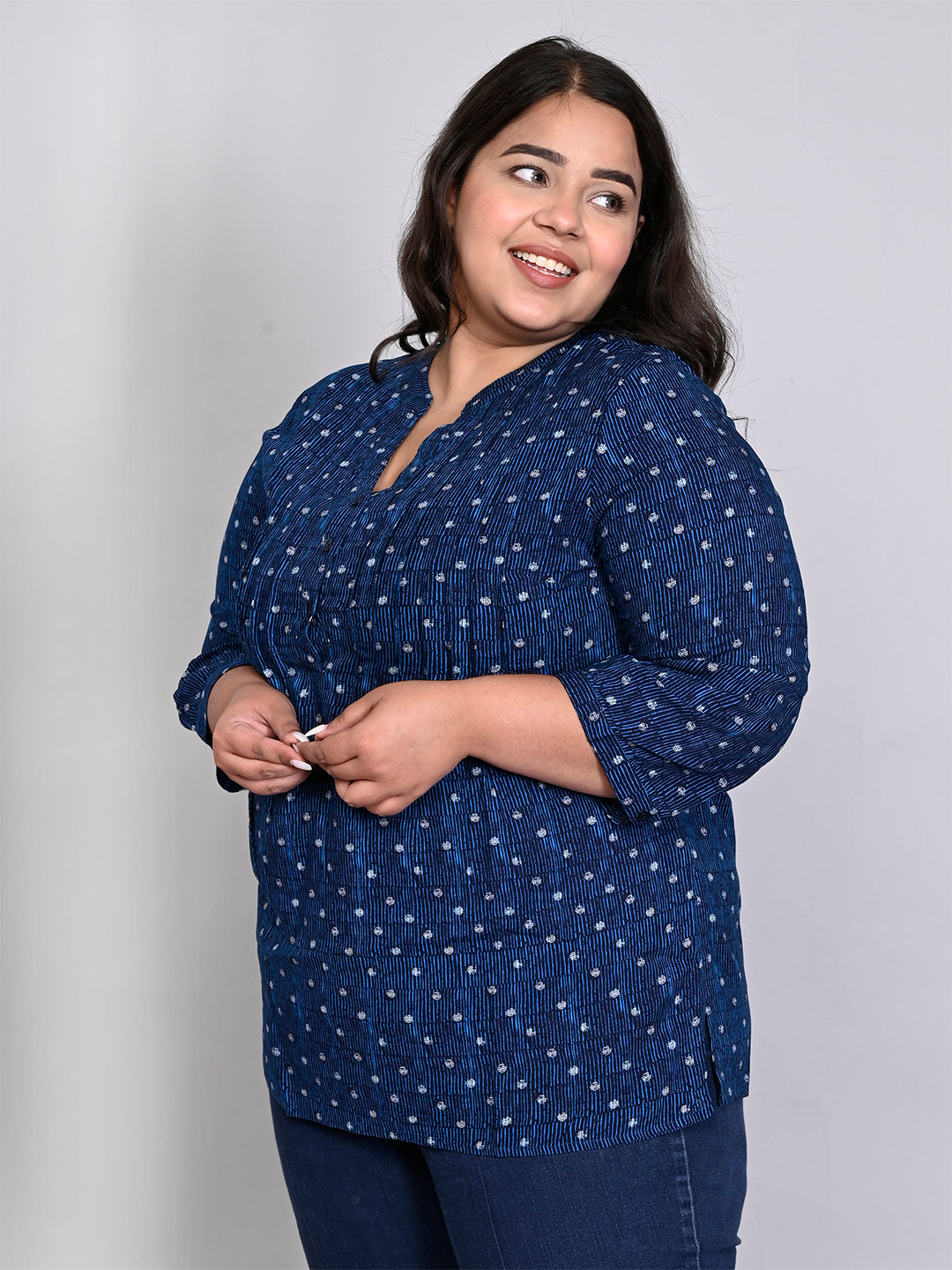 Women Plus Size Blue Printed Pintuck Mandarin Collar Longline Top