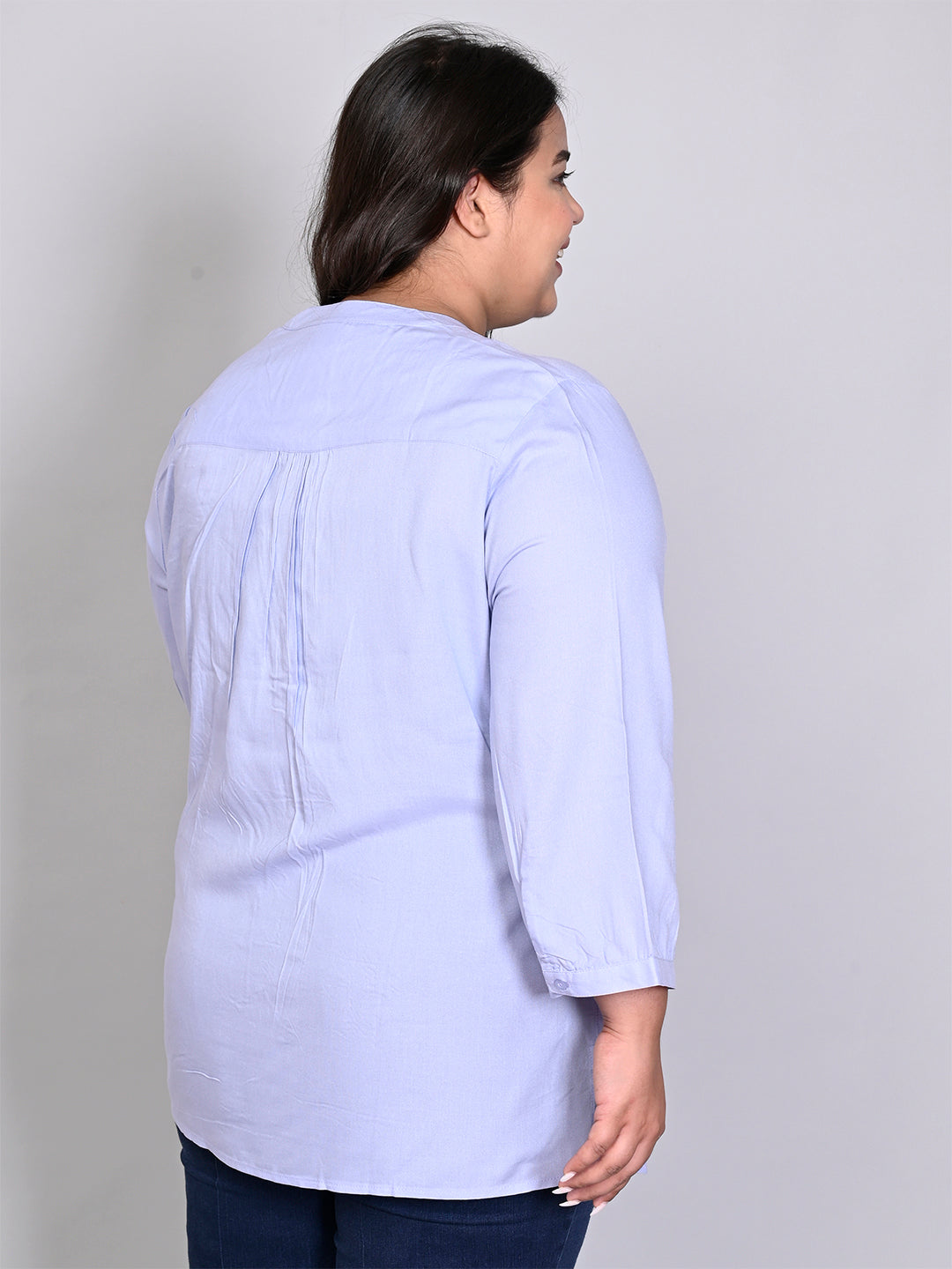 9 Impression Women Plus Size Sky Blue Solid Pintuck Mandarin Collar Longline Top