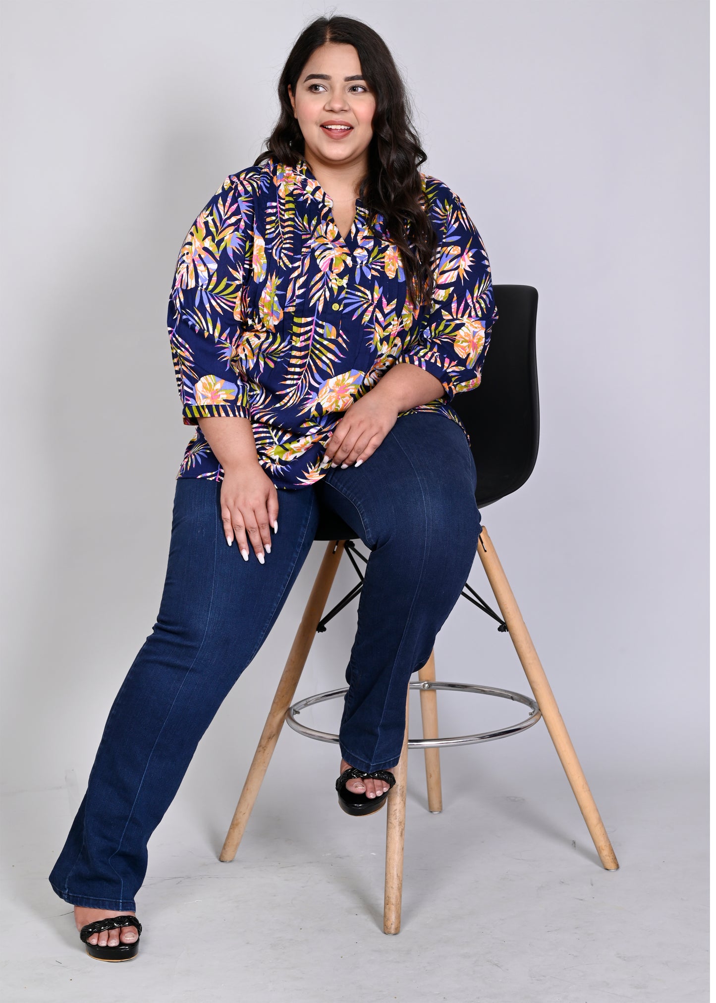 Women Plus Size Navy Blue & Green Printed Pintuck Mandarin Collar Longline Top