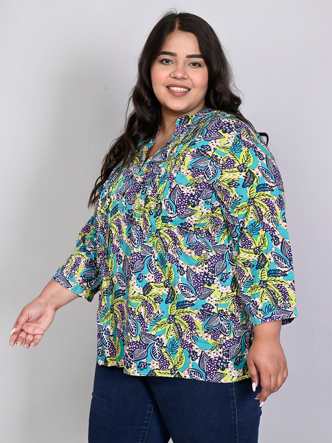 Women Plus Size Blue & Green Printed Pintuck Mandarin Collar Longline Top