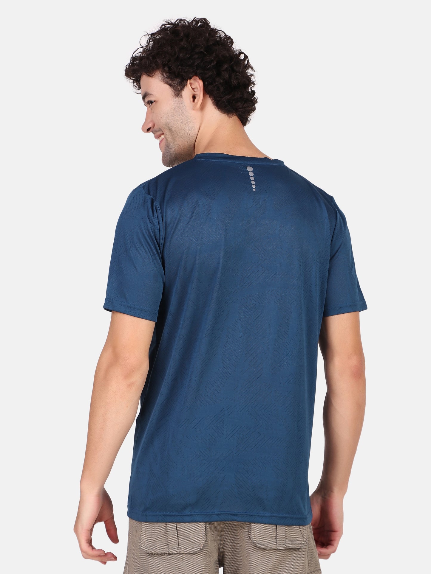 Men Solid Blue Sports T-Shirt