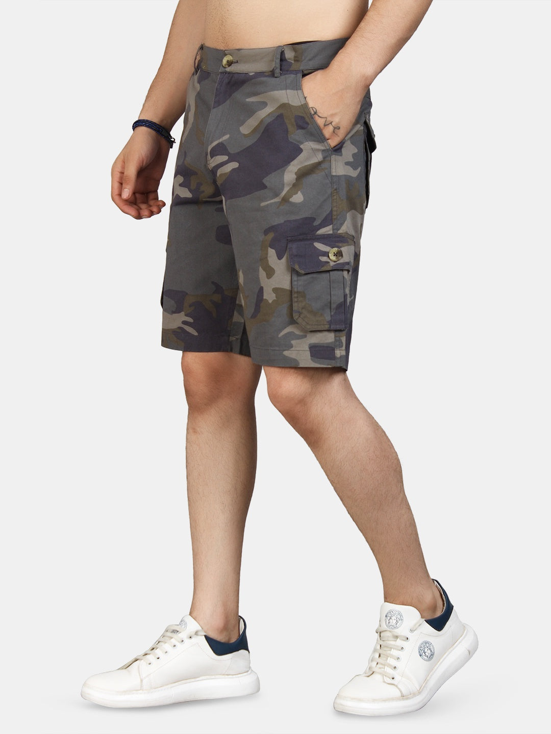 9 Impression Men Green Camouflage Printed Regular Fit Organic Cotton Cargo Shorts