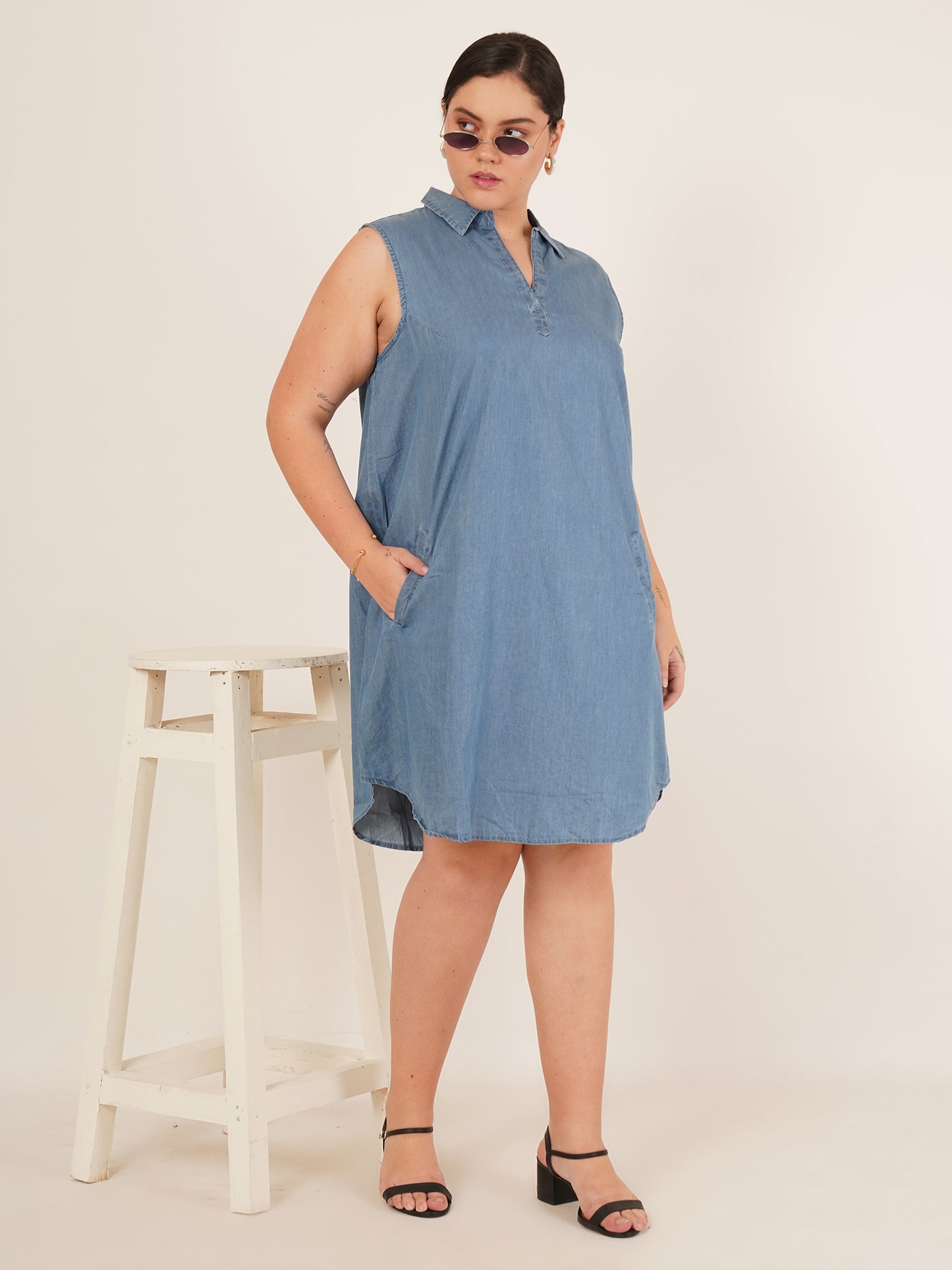 Women Plus Size Sleeveless Denim Collar Shirt Dress