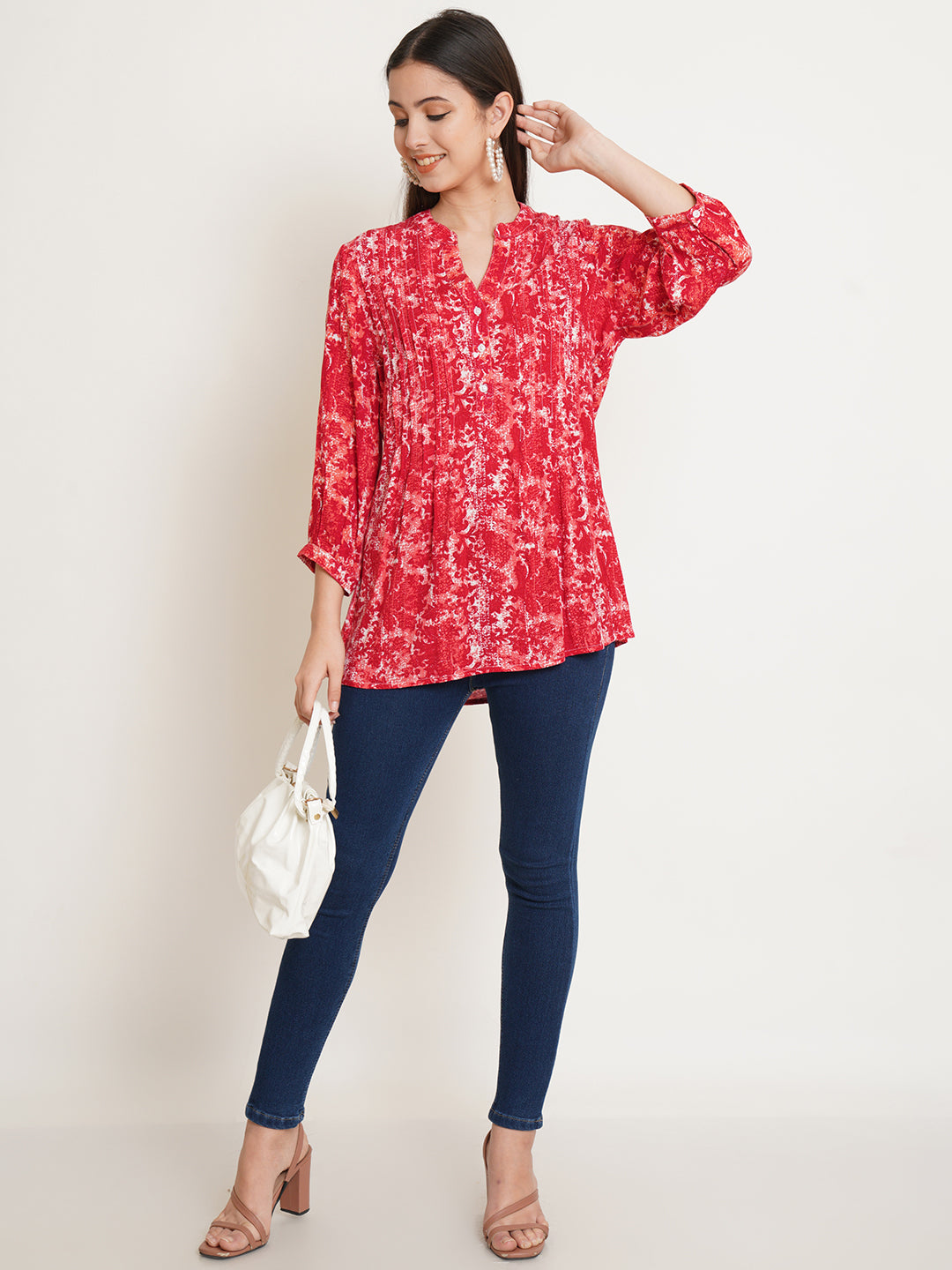 Woman Red Printed Longline Pintuck Top