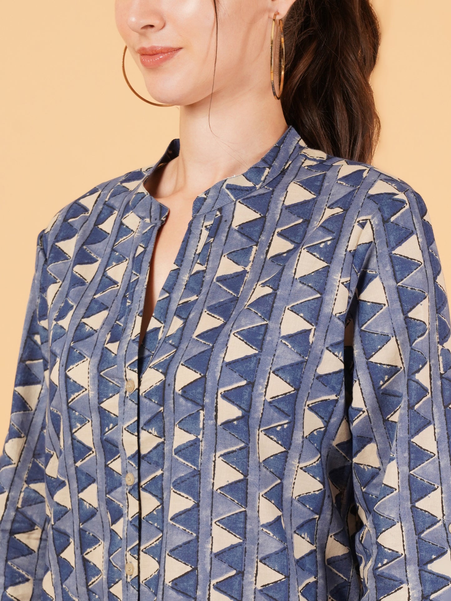 Women Navy Blue & Beige Geometry Print Shirt