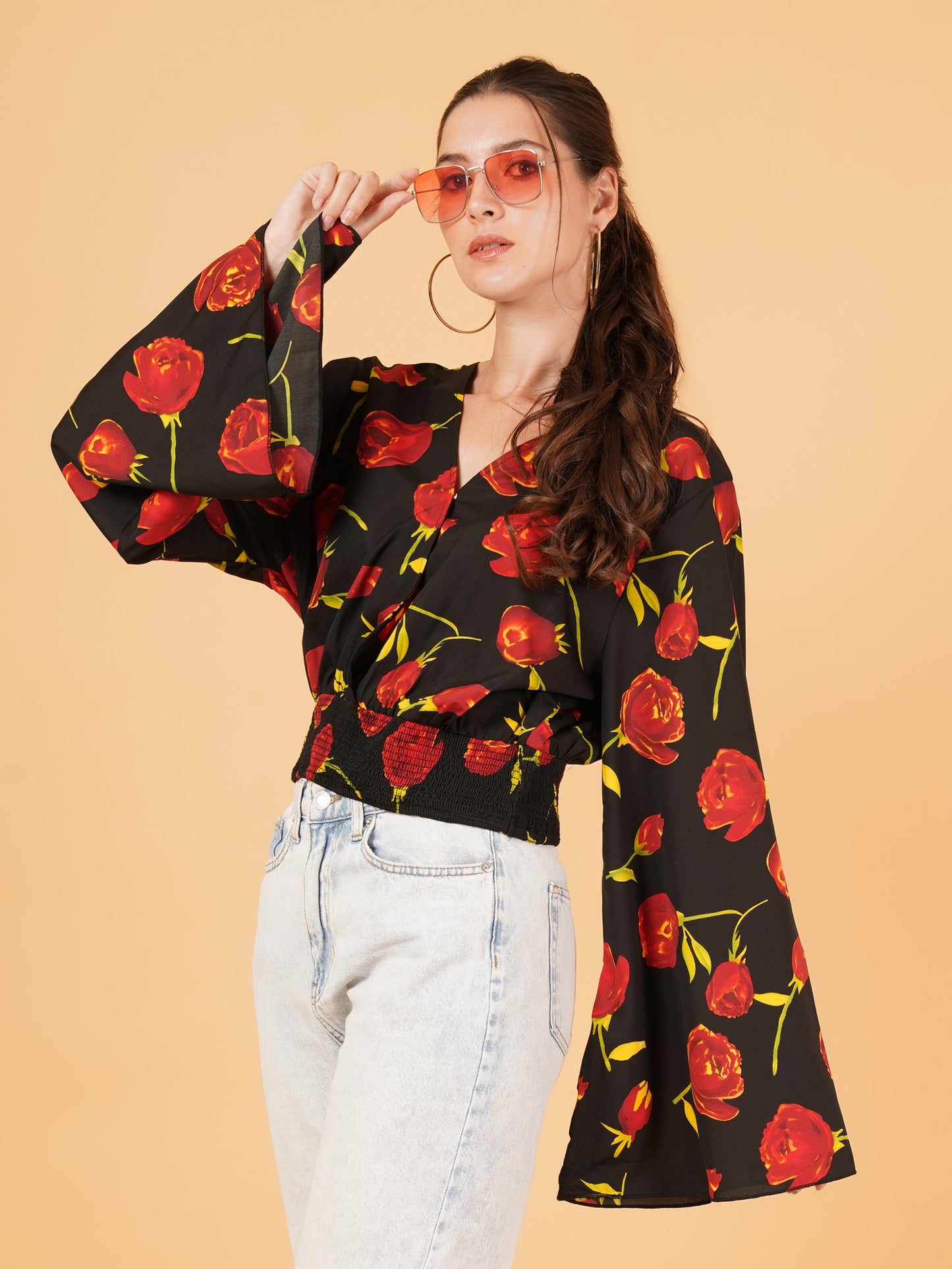 Women Black & Red Floral Print Smocked V-Neck Crop Top