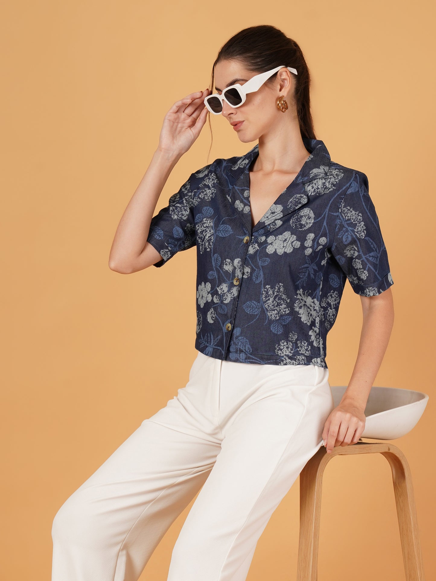 Women Navy Blue Floral Print Half Sleeves Lapel Collar Denim Shirt