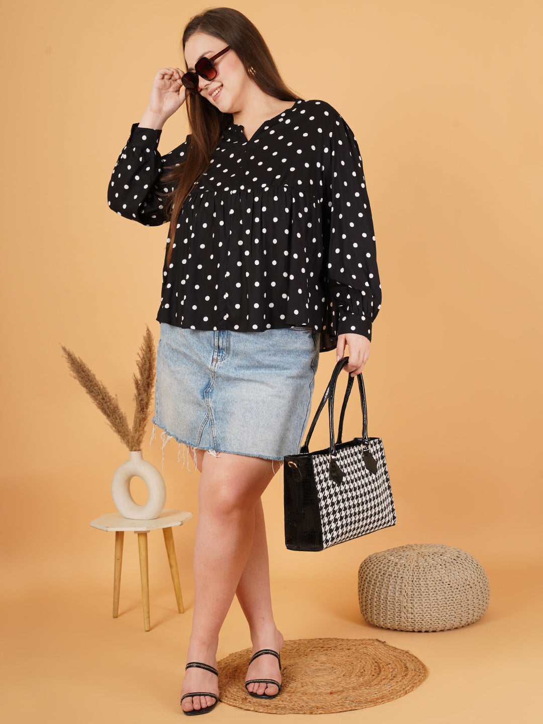 Women Black & White Polka Dot Print Cuffed Sleeves Gathered Plus Size Top