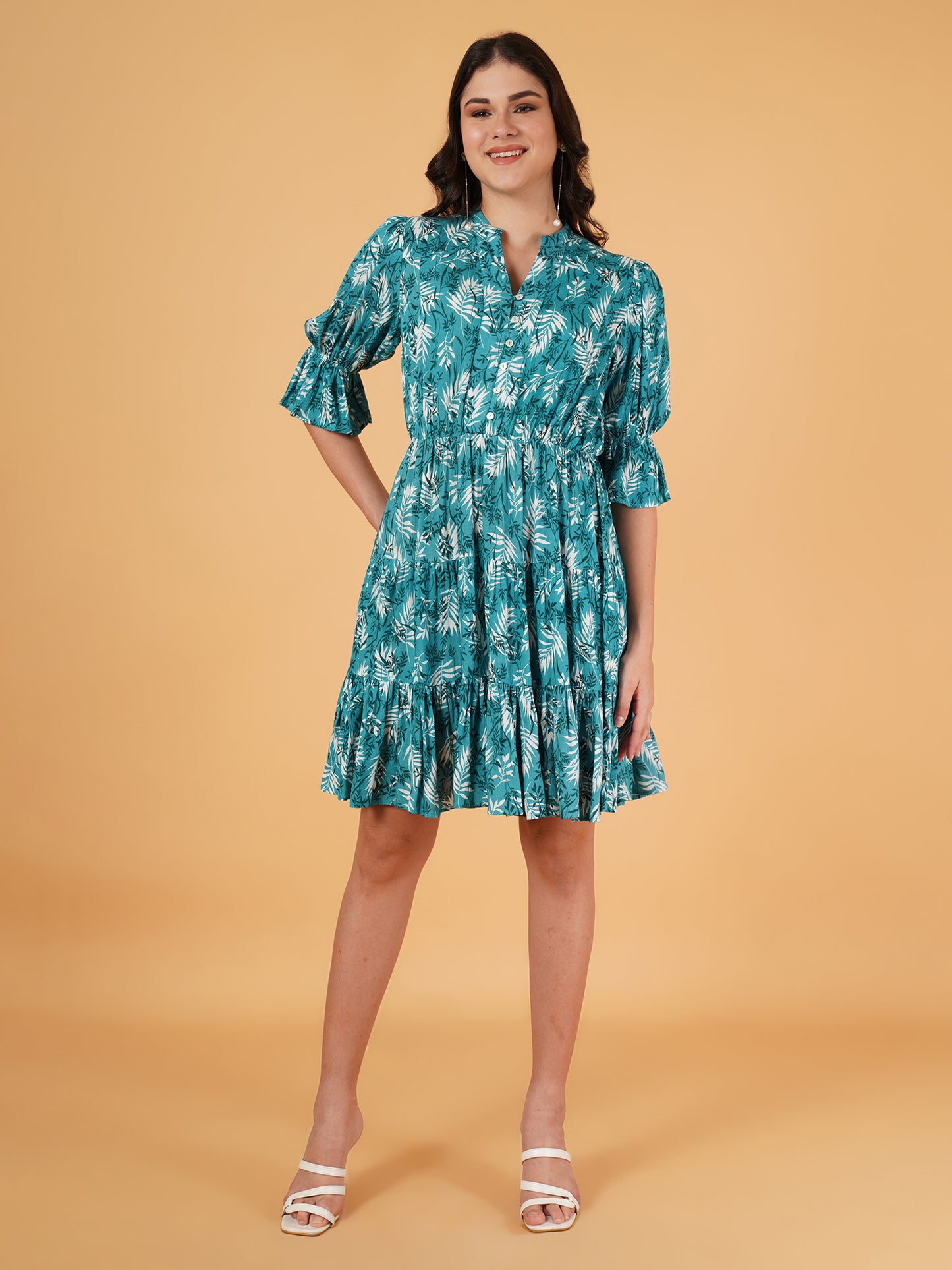 Women Green & White Leaf Print Gathered Mandarin Collar Fit & Flare Dress