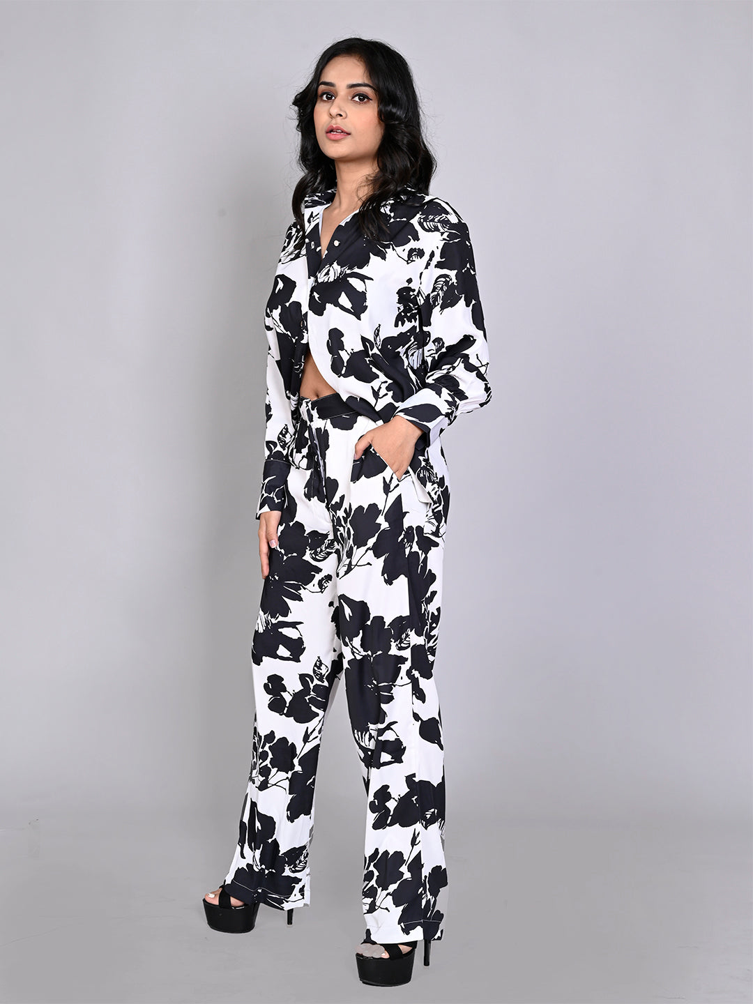 Women Black & White Floral Print Satin Shirt & Trouser Set Co-Ords