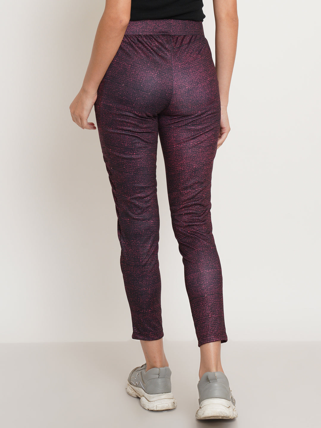 Women Maroon & Black Solid Print Regular Fit Pyjama