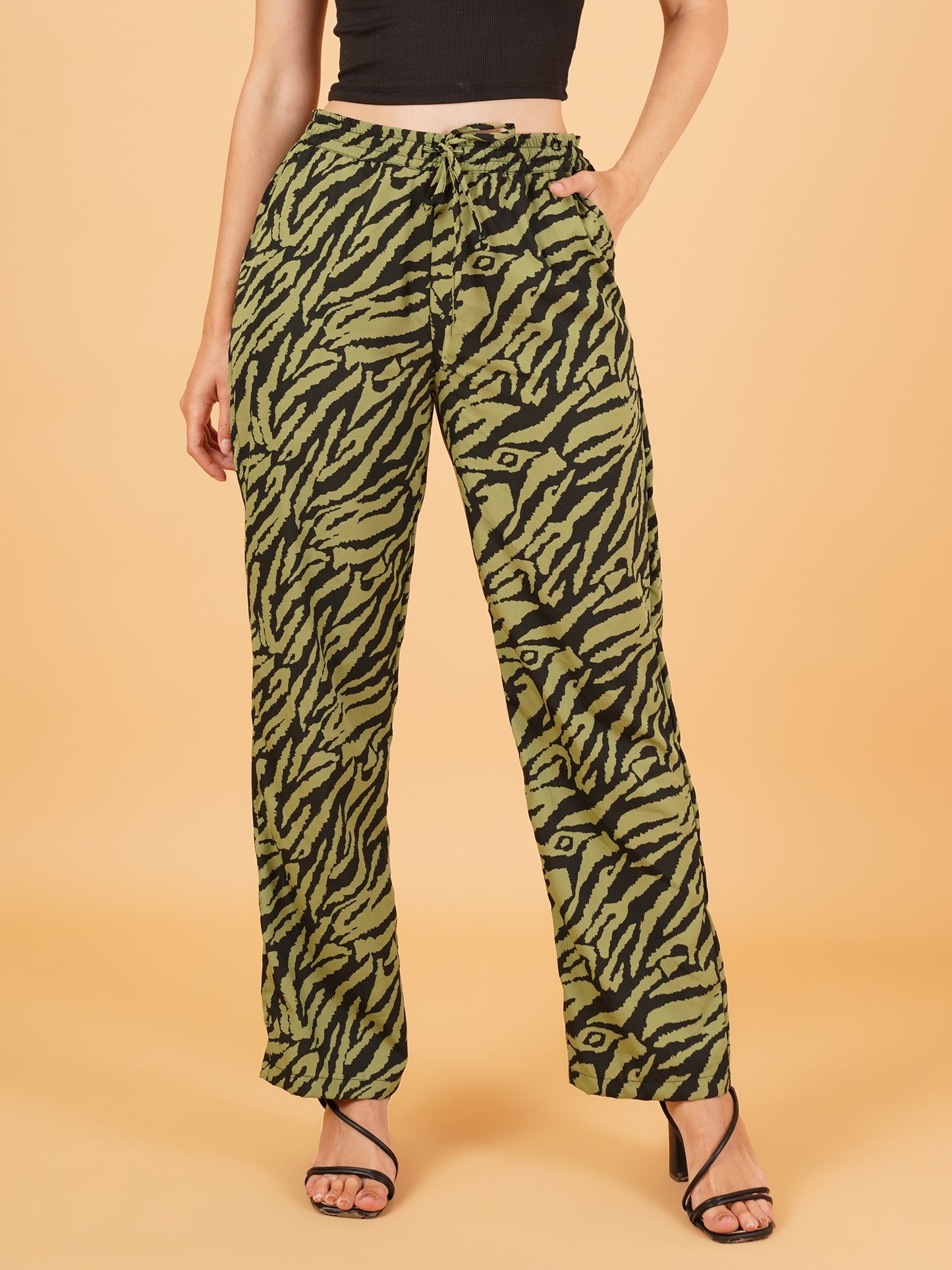 Women Black & Green Animal Print Regular Fit Pyjama