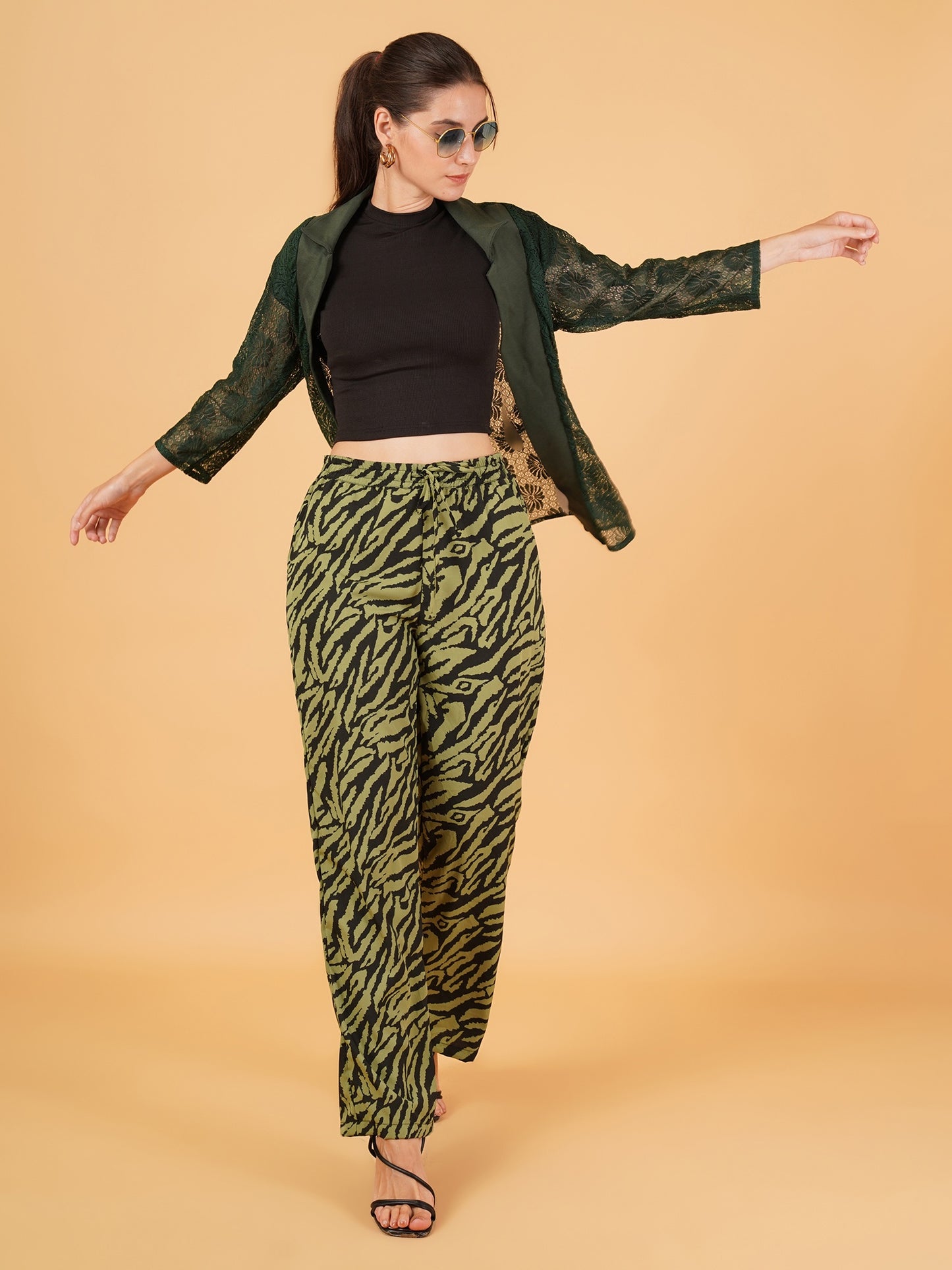 Women Black & Green Animal Print Regular Fit Pyjama