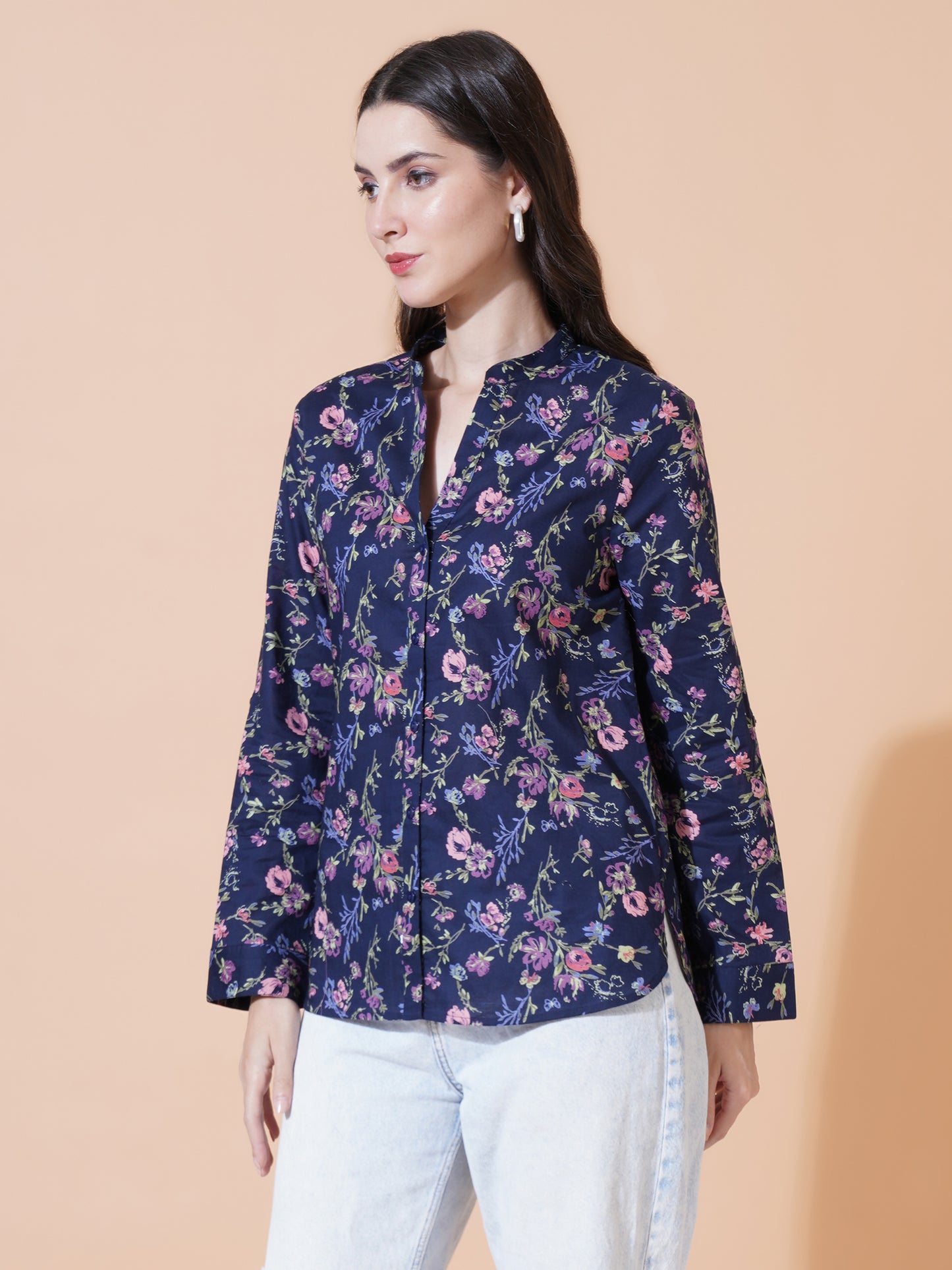 Women Blue Printed Flower Printed Blouse.