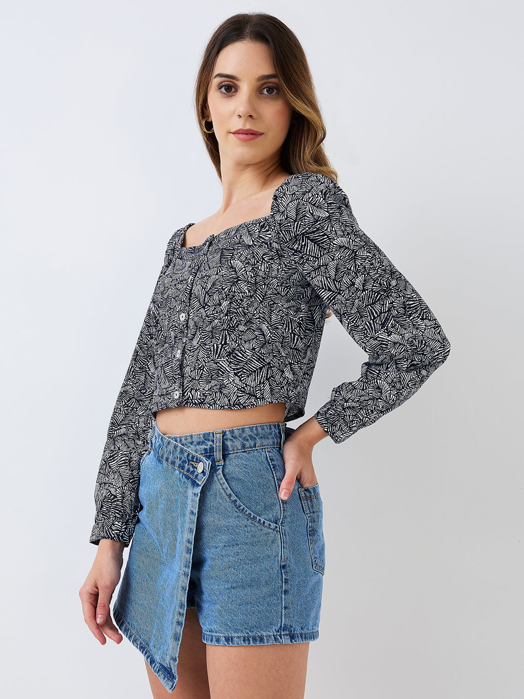 9 Impression Woman Grey Crop Top