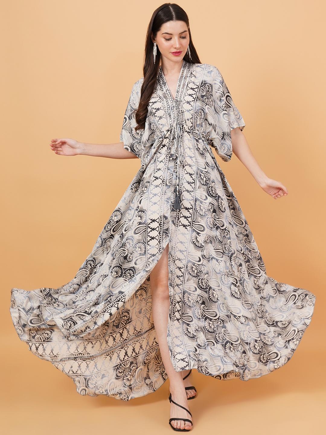 Women Grey & Crème Printed Fit & Flare Dress