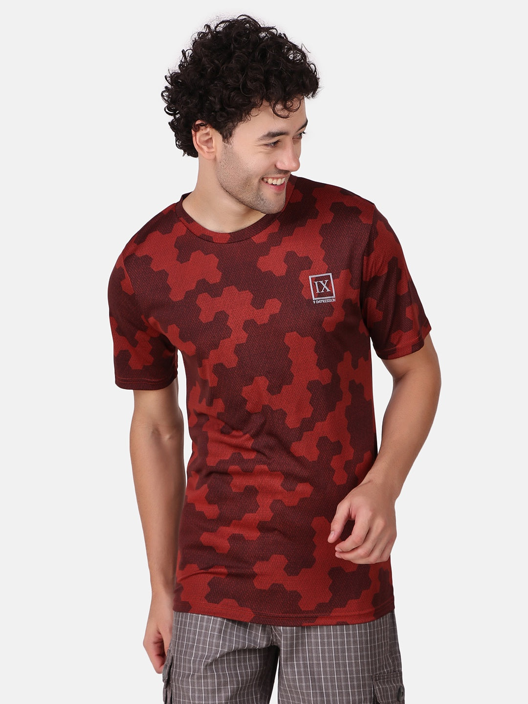 Men Maroon & Black Printed Sports T-Shirt