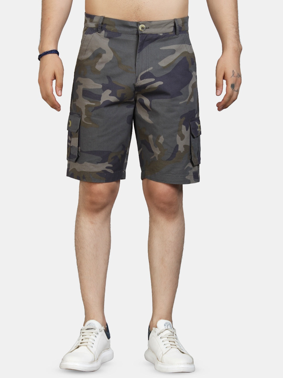 9 Impression Men Green Camouflage Printed Regular Fit Organic Cotton Cargo Shorts