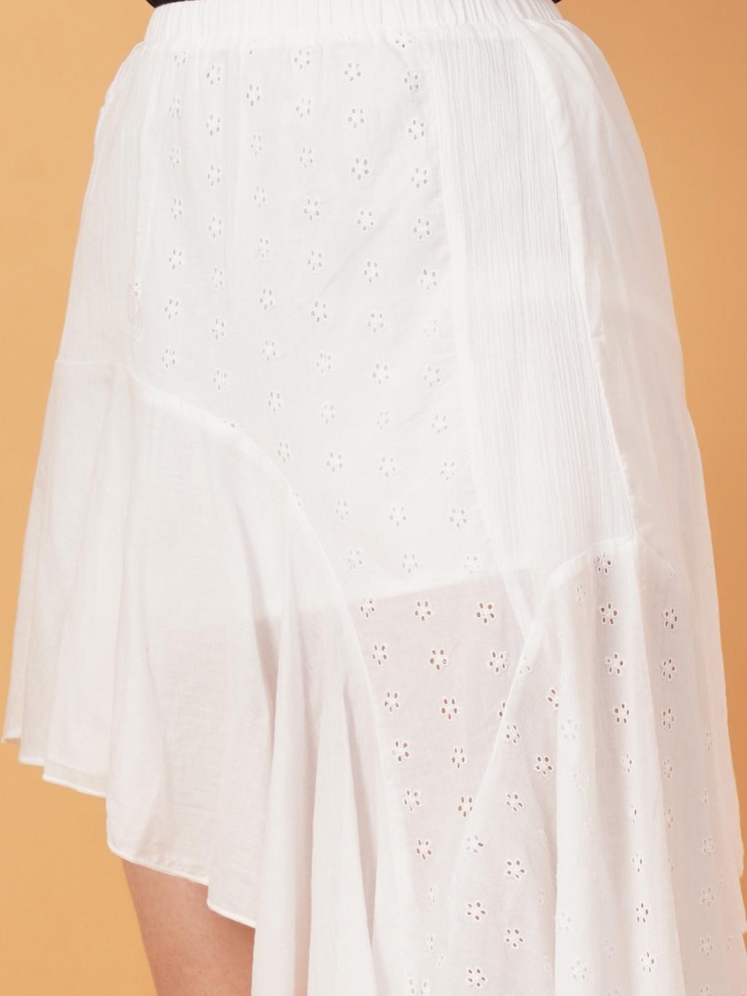 Women White Schiffli Mini Skirt