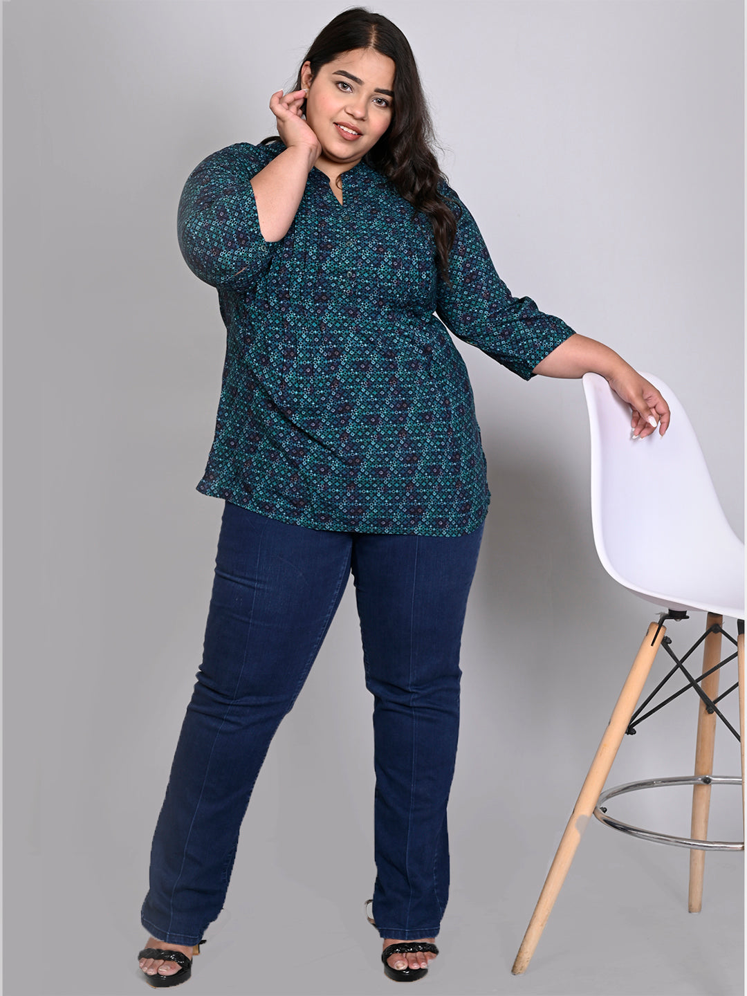 Women Plus Size Green & Navy Blue Printed Pintuck Mandarin Collar Longline Top