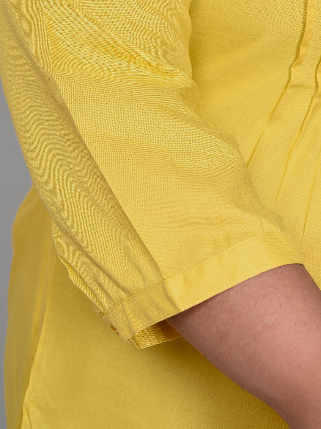 Women Plus Size Yellow Solid Pintuck Mandarin Collar Longline Top
