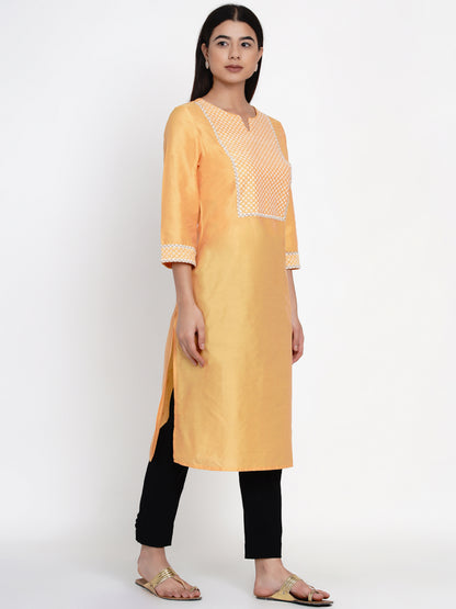 The Amaira Kurti
