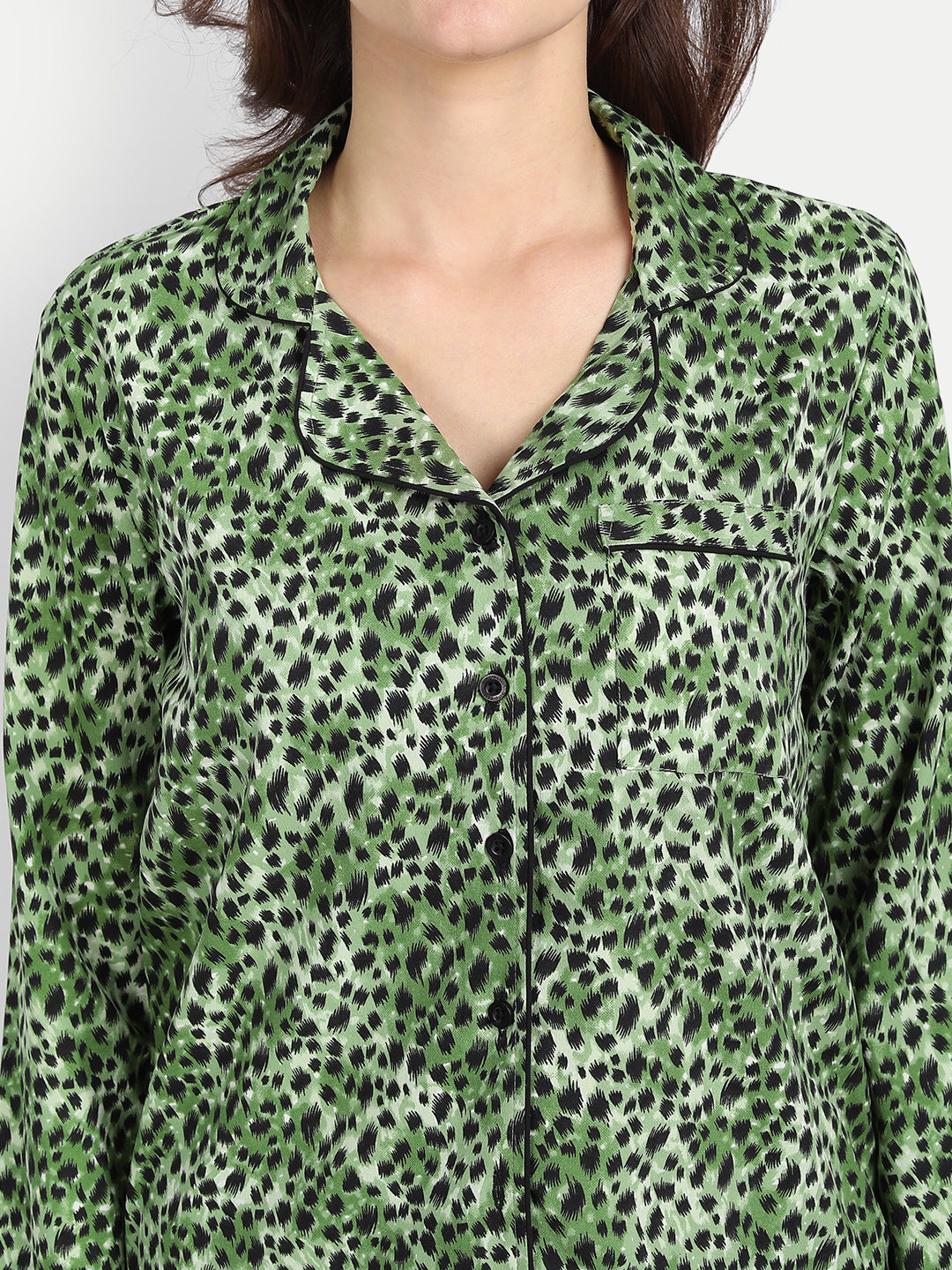 Women Black & Green Animal Print Polyester Pyjama & Shirt Nightsuit Set