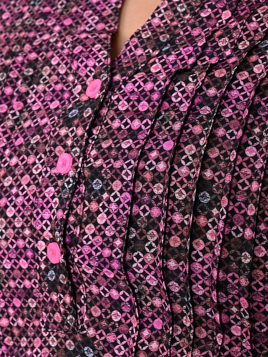 Women Plus Size Pink & Black Printed Pintuck Mandarin Collar Longline Top