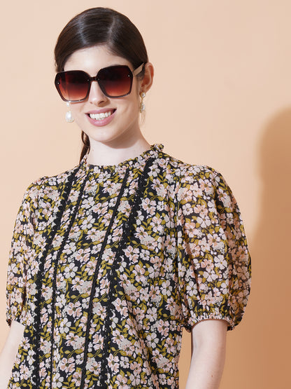 The Veralace Top